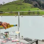 Black Forest -2- I Penthouse-wohnung I Balkon Mit Ausblick I Boxspring I Nespresso Apartment