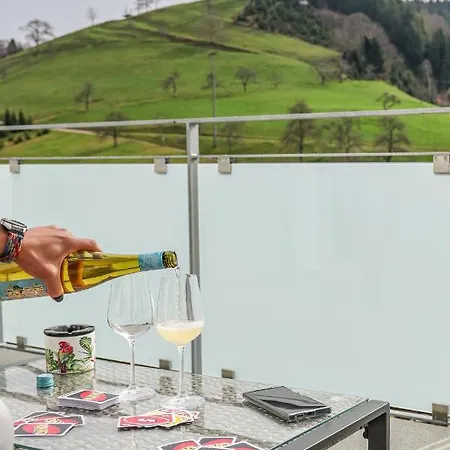 Black Forest -2- I Penthouse-wohnung I Balkon Mit Ausblick I Boxspring I Nespresso Apartment