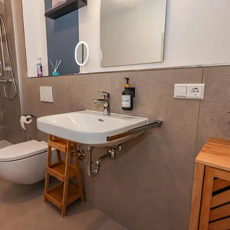 Black Forest -2- I Penthouse-Wohnung I Balkon Mit Ausblick I Boxspring I Parkplatz Oberharmersbach