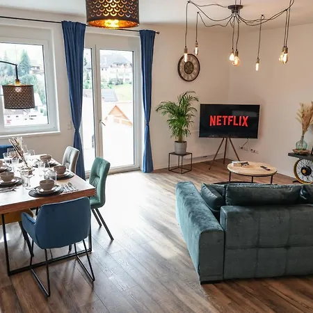 Black Forest -2- I Penthouse-wohnung I Balkon Mit Ausblick I Boxspring I Nespresso Oberharmersbach