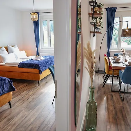 Black Forest -2- I Penthouse-Wohnung I Balkon Mit Ausblick I Boxspring I Parkplatz Oberharmersbach